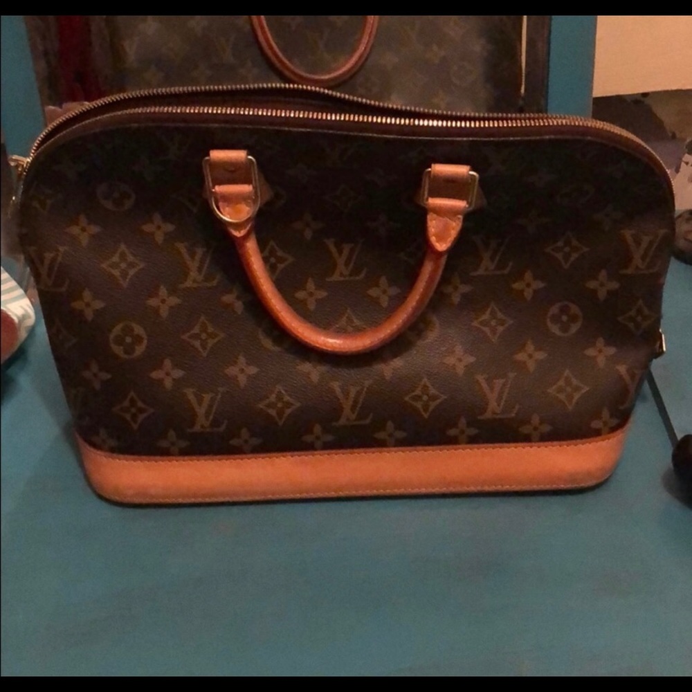 Louis Vuitton satchel bag